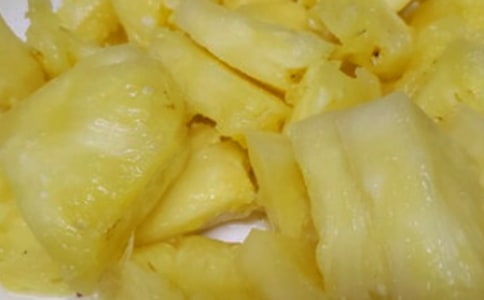 鹽水是菠蘿的朋友作文