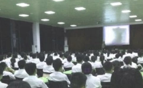 ��Ƹ��ӛ���v���\����ƪ