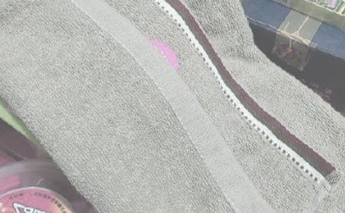 毛巾變黃清洗的小竅門