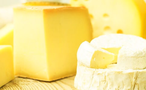 續(xù)寫《狐貍分奶酪》(集錦13篇)