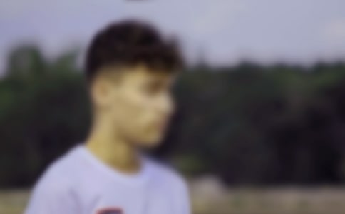 描寫男生的句子310句