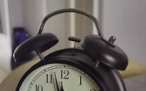 【精品】鬧鐘作文500字四篇