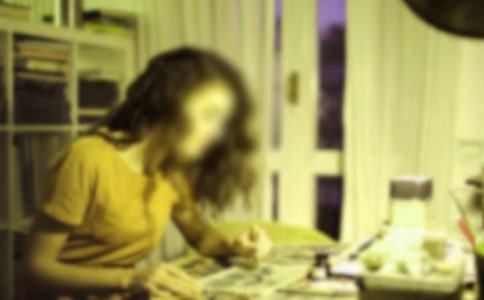 Ů���õ��{��C������Ȧ�f�f100��