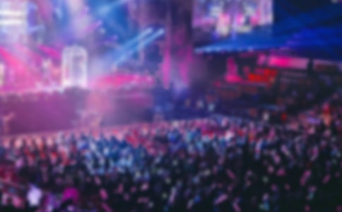 【精選】有關(guān)我的偶像的作文500字三篇