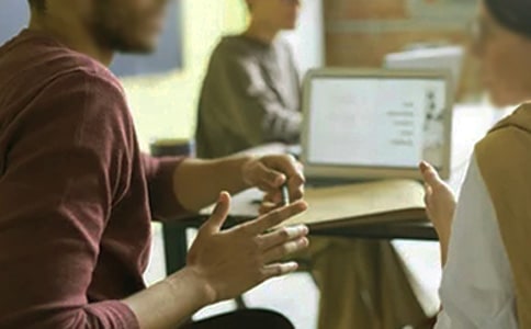 同事家屬捐款倡議書(shū)