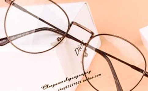 戴眼鏡的煩惱初一作文