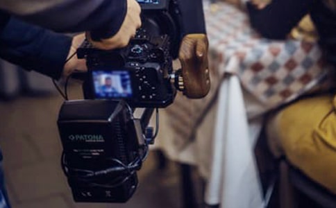 ����һ���݆T����