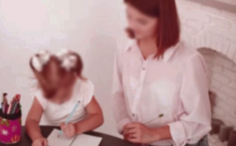 幼師面試自我介紹【熱門(mén)】