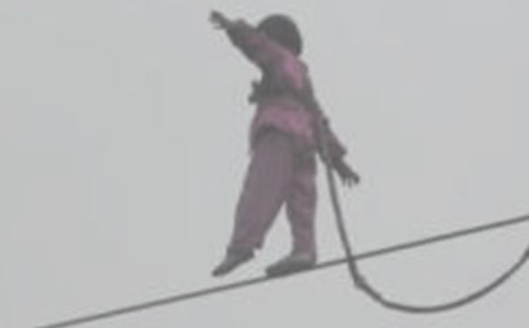 走鋼絲作文經(jīng)典(9篇)