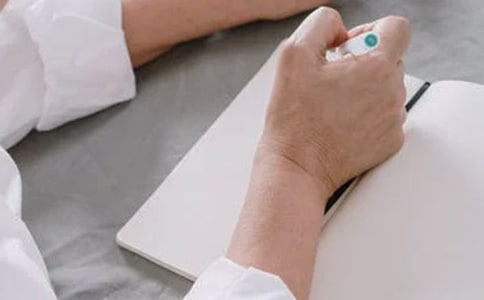 ���xԊ(sh��)���b��ِ���ąR����ƪ