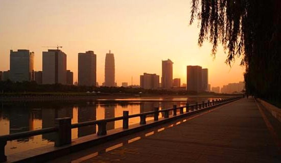 Ϧ�����������400��